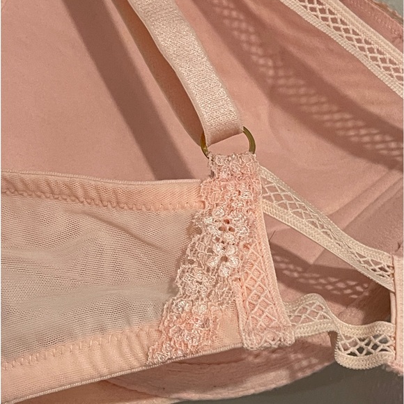 NWOT - Victoria’s Secret Pink Push Up Bra Size 34D - Picture 10 of 11